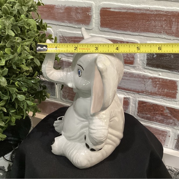 Vintage Ceramic Crafted Elephant - 1984 - Great Condition - Cute Decor Item - Picture 11 of 12